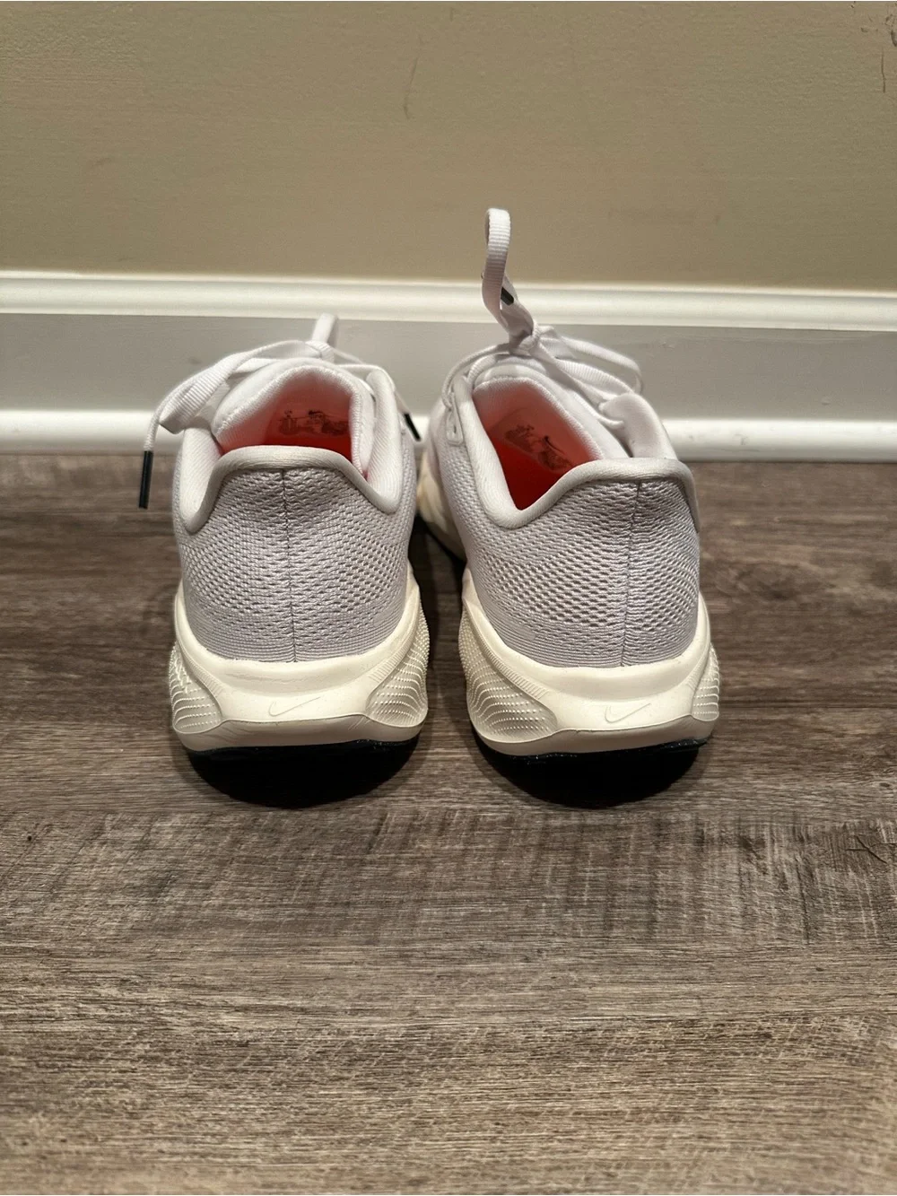 NWOT Nike Women’s Pegasus 41 Sneakers Size 8
